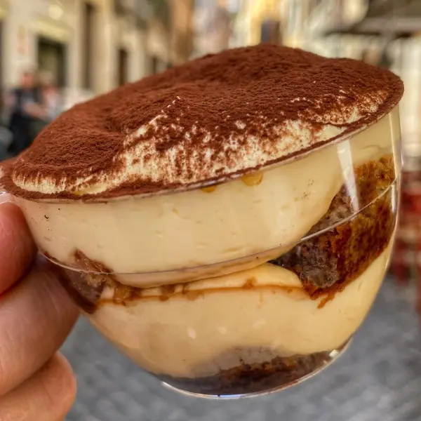 tiramisù two sizes